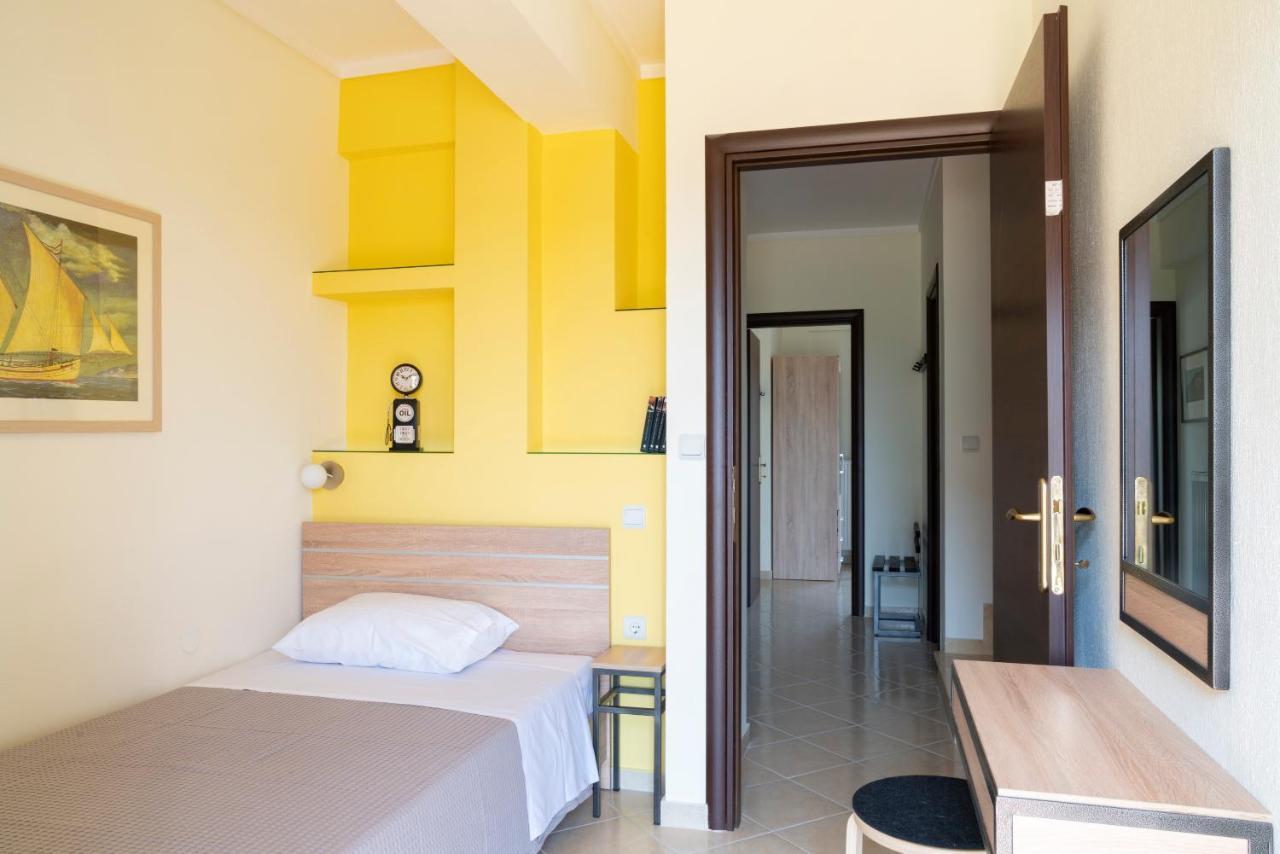 Alexandros Maisonettes Nea Moudania Dış mekan fotoğraf